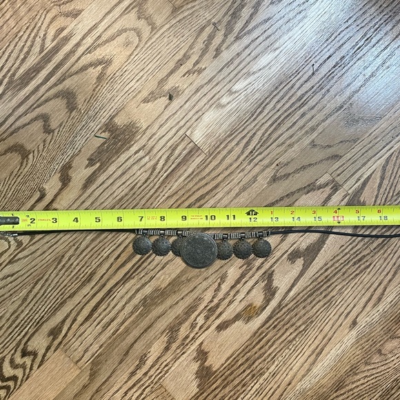 Coin/medallion necklace - Picture 4 of 6